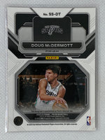 2022-23 Panini Prizm Sensational Signatures Red Circles Choice Autograph Doug McDermott #SS-DT San Antonio Spurs