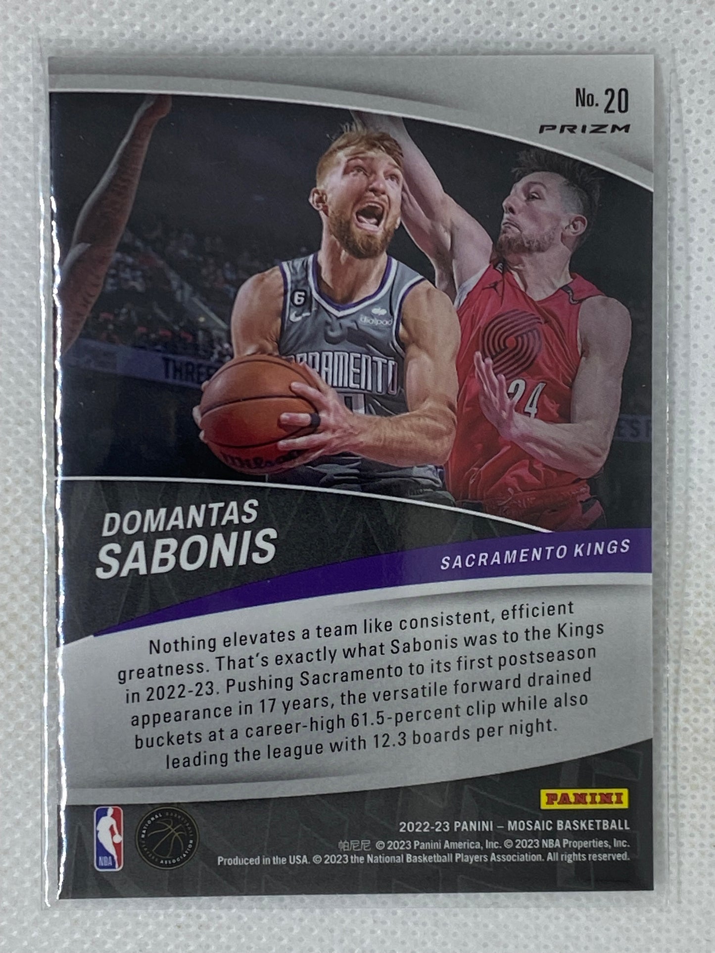 2022-23 Panini Mosaic Elevate Silver Prizm Mosaic Domantas Sabonis #20 Sacramento Kings