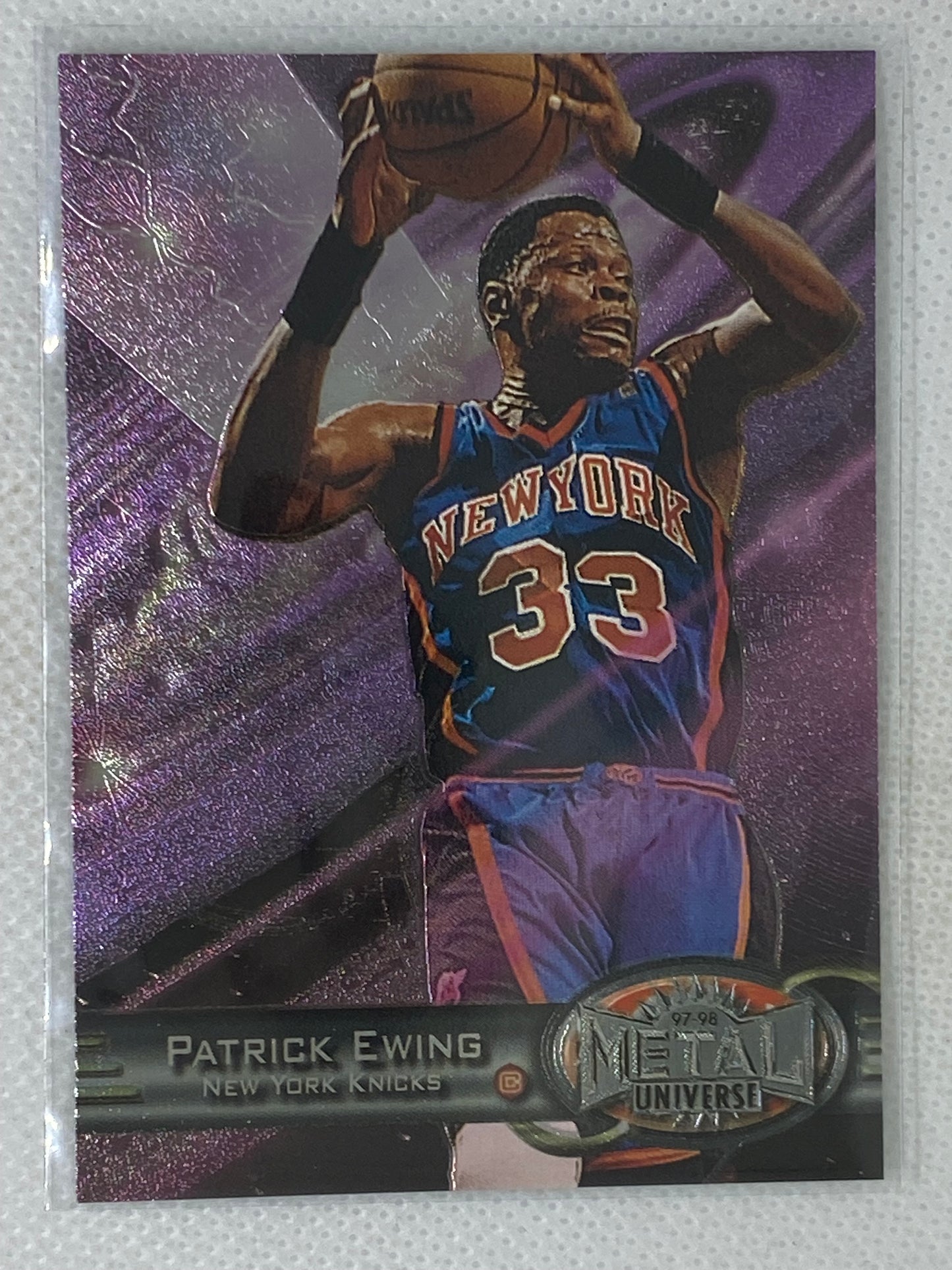 1997-98 Skybox Metal Universe #26 Patrick Ewing New York Knicks