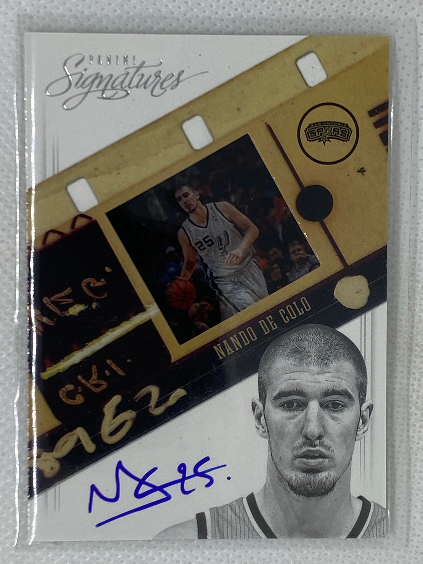 2012-13 Panini Signatures Signatures Film Nando De Colo #162 Rookie Autograph San Antonio Spurs