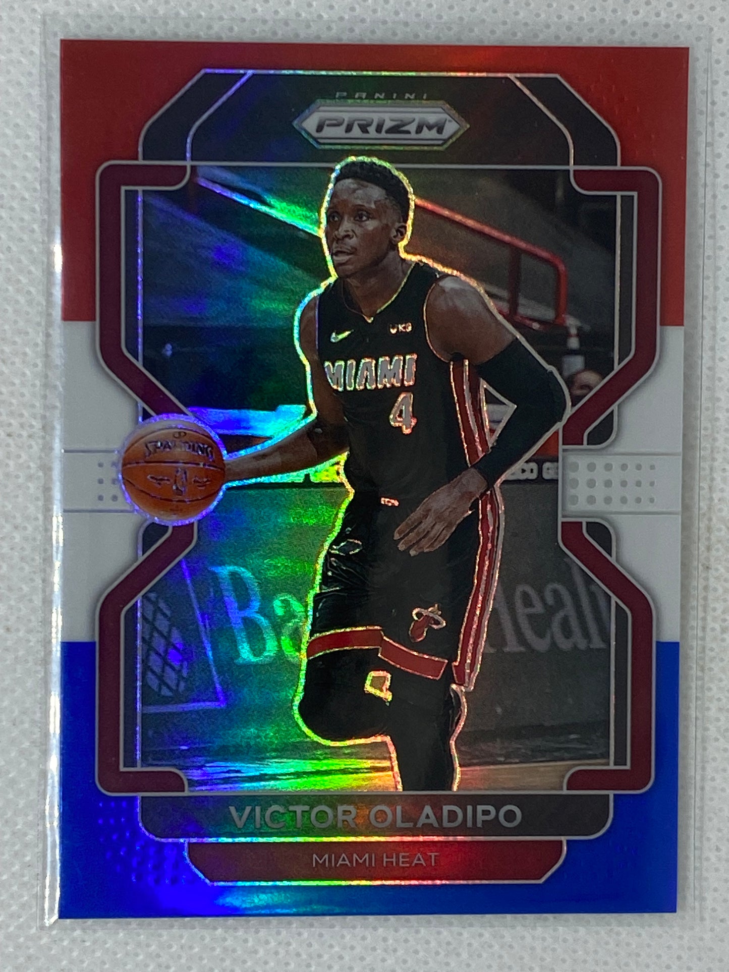 2021-22 Panini Prizm Red White & Blue Victor Oladipo #24 Miami Heat