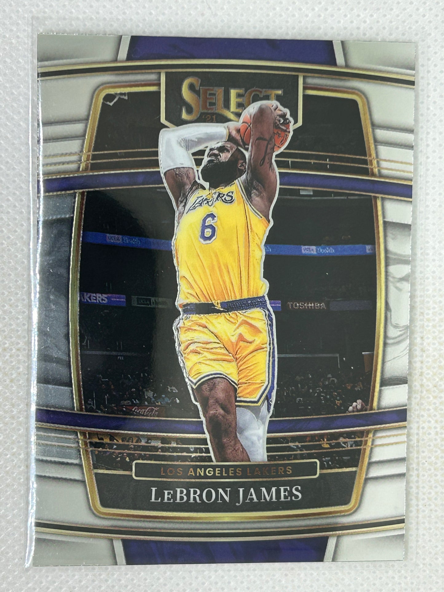 2021-22 Panini Select Silver Lebron James #100 Los Angeles Lakers