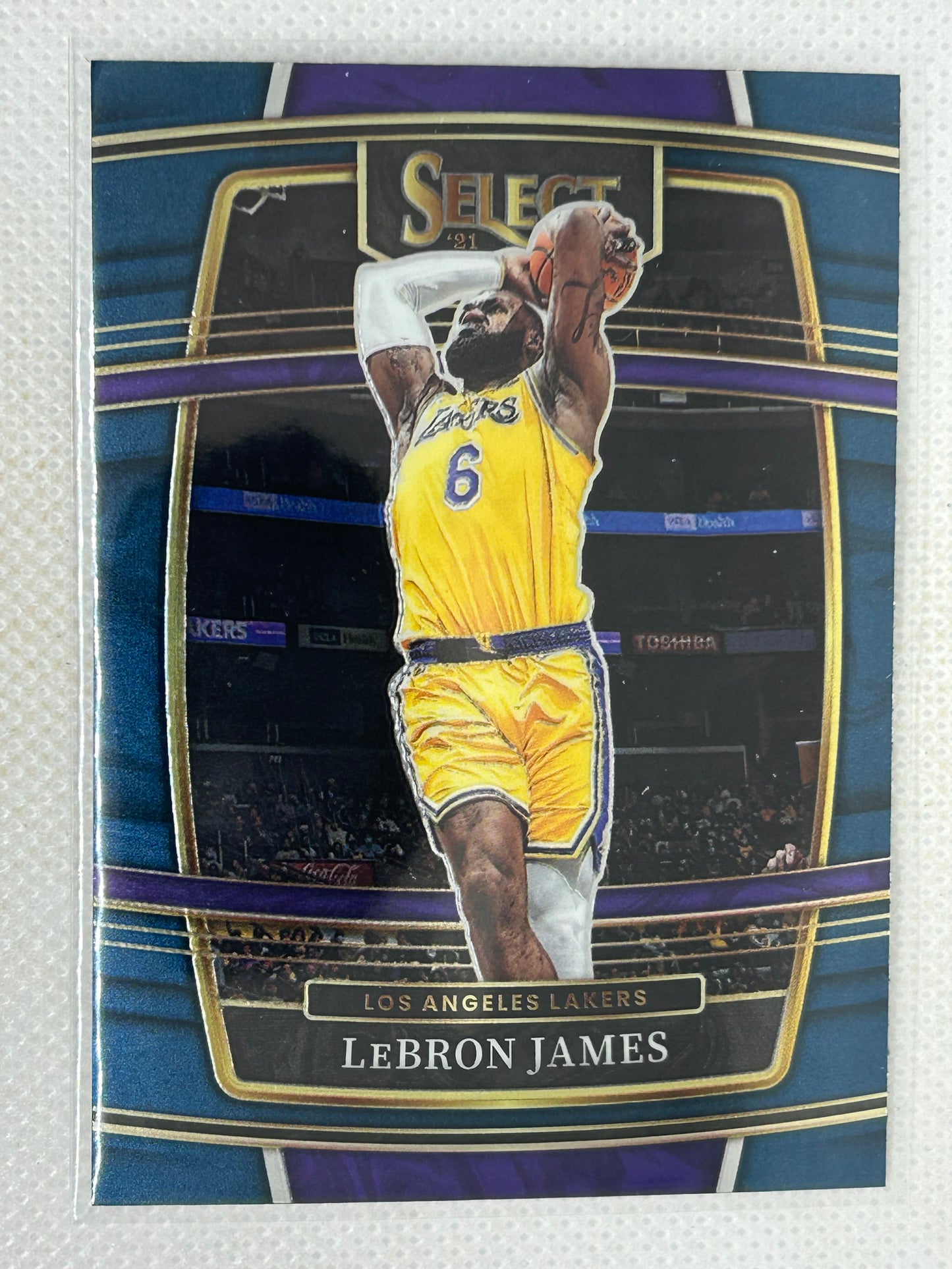 2021-22 Panini Select Lebron James #100 Los Angeles Lakers