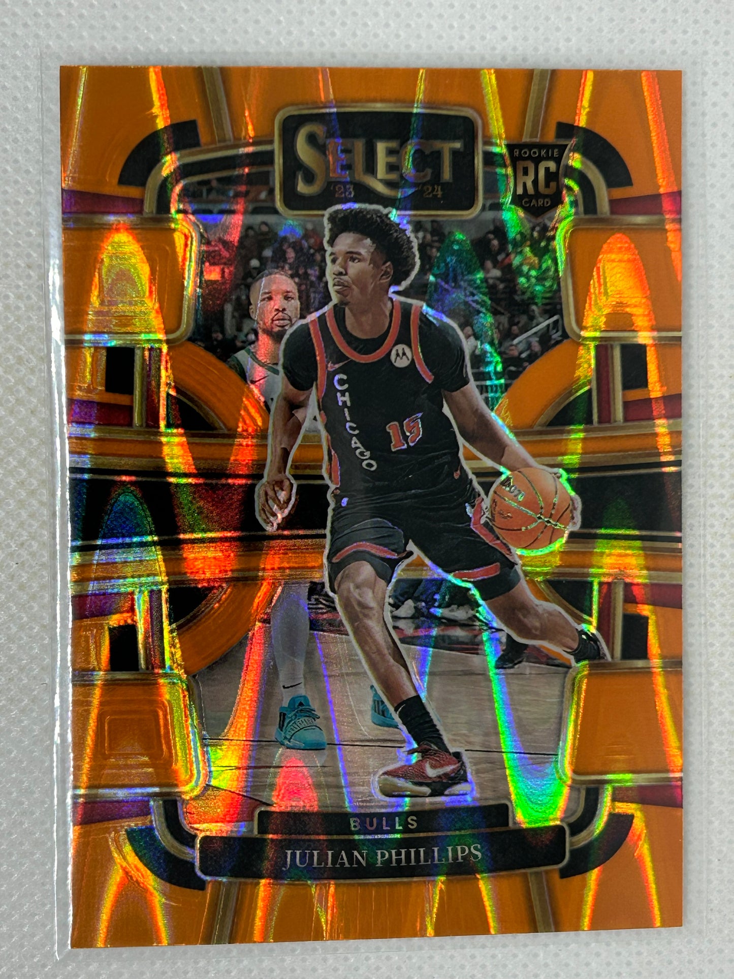 2023-24 Panini Select Orange Tectonic Julian Phillips #62 Chicago Bulls