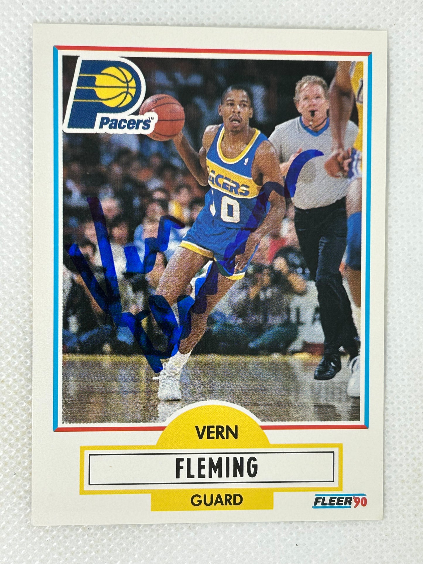 1990-91 Fleer #76 Vern Fleming Indiana Pacers Signed Card