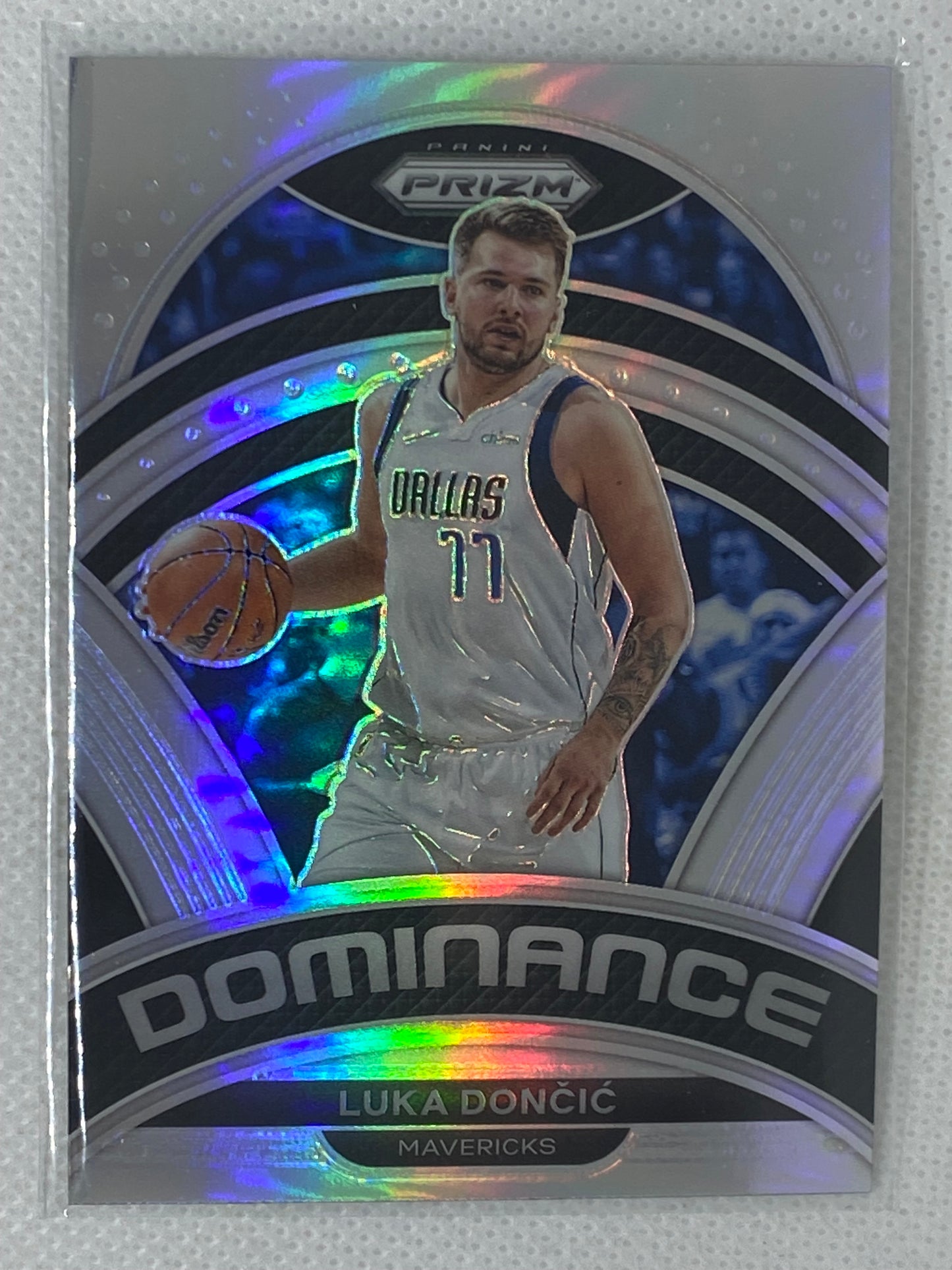 2022-23 Panini Prizm Dominance Silver Luka Doncic #3 Dallas Mavericks