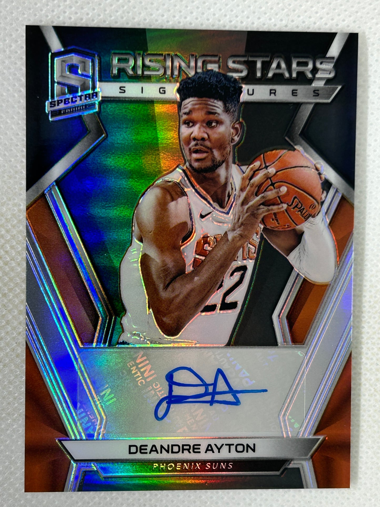 2018-19 Spectra Rising Stars Signature Rookie Autograph RS-DAY Deandre Ayton /75 Phoenix Suns