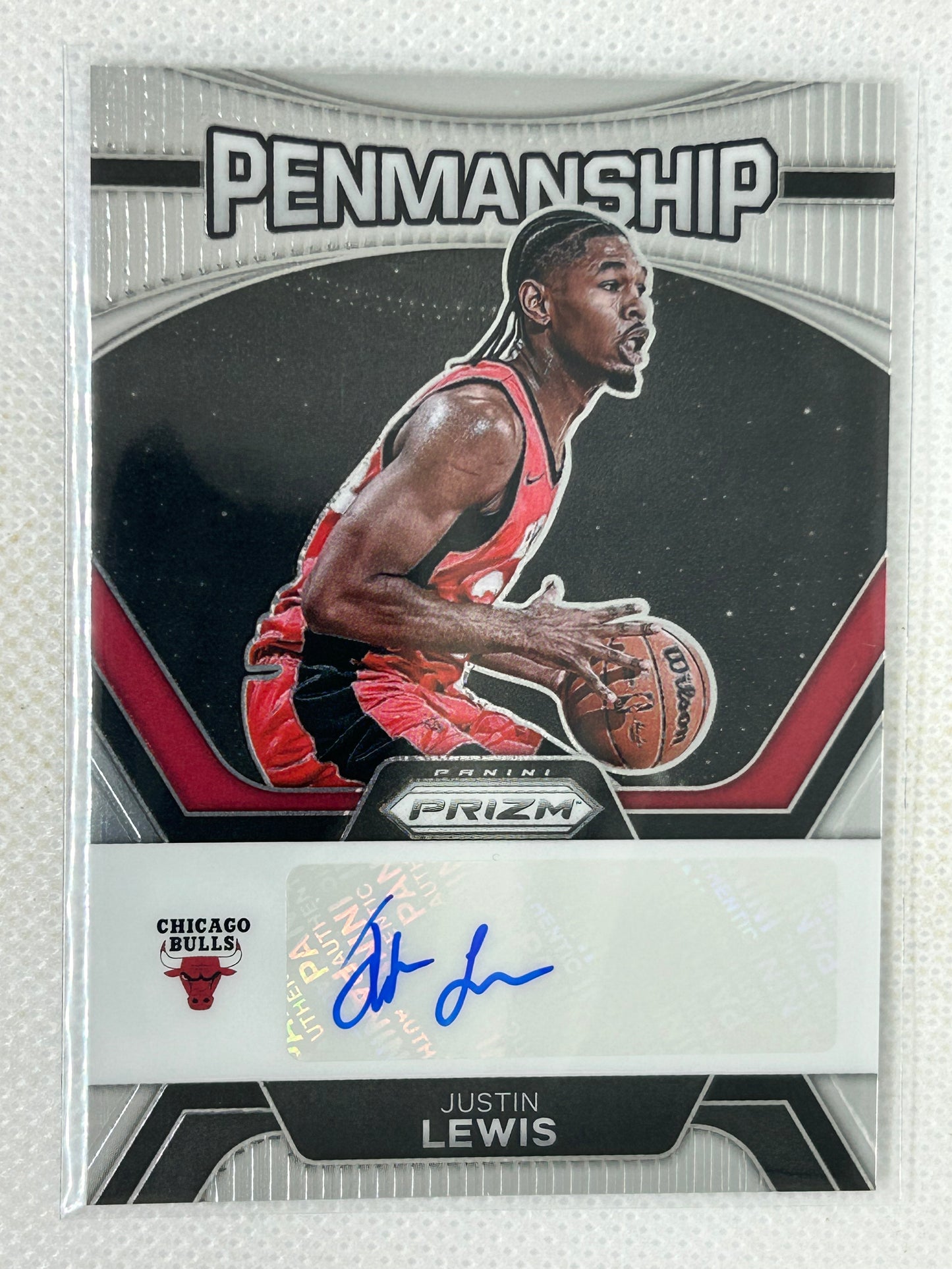 2023-24 Panini Prizm Penmanship Autograph Justin Lewis PNM-JWS Chicago Bulls