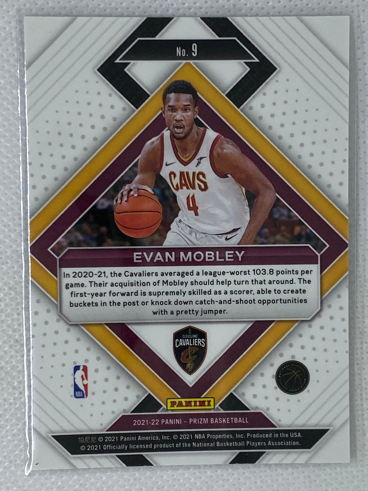 2021-22 Panini Prizm Evan Mobley Emergent Rookie RC #9 Cleveland Cavaliers