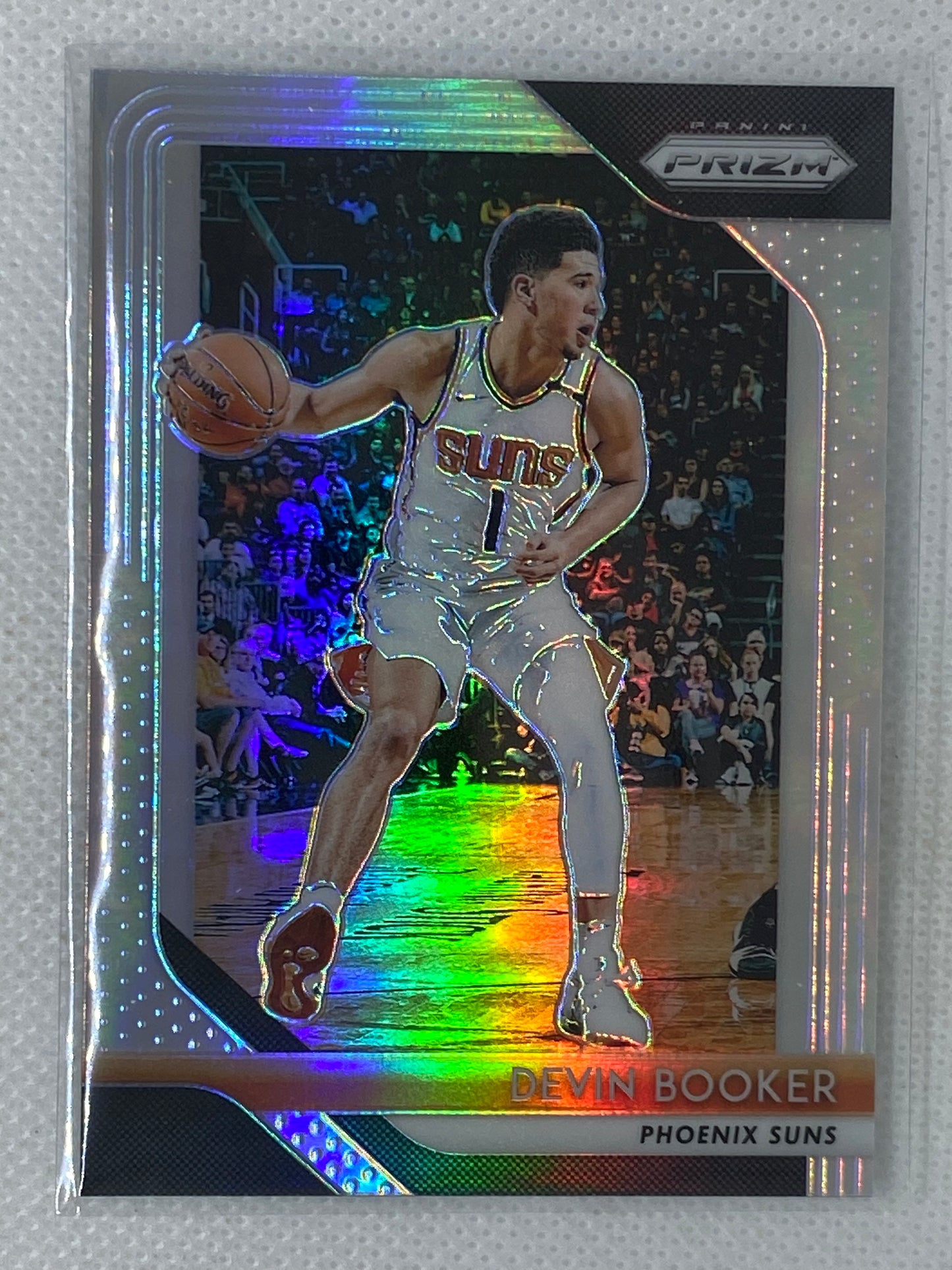 2018-19 Panini Prizm Silver Prizm Devin Booker #11 Phoenix Suns