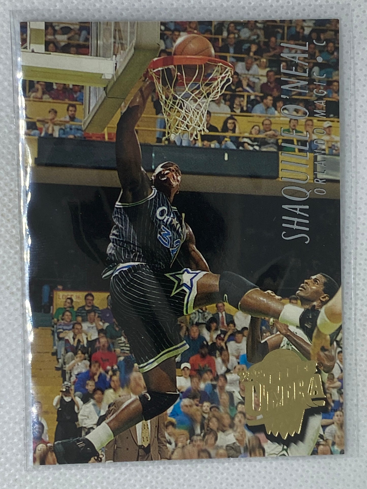 1994-95 Fleer Ultra Shaquille O’Neal #135 Shaq Lakers Orlando Magic