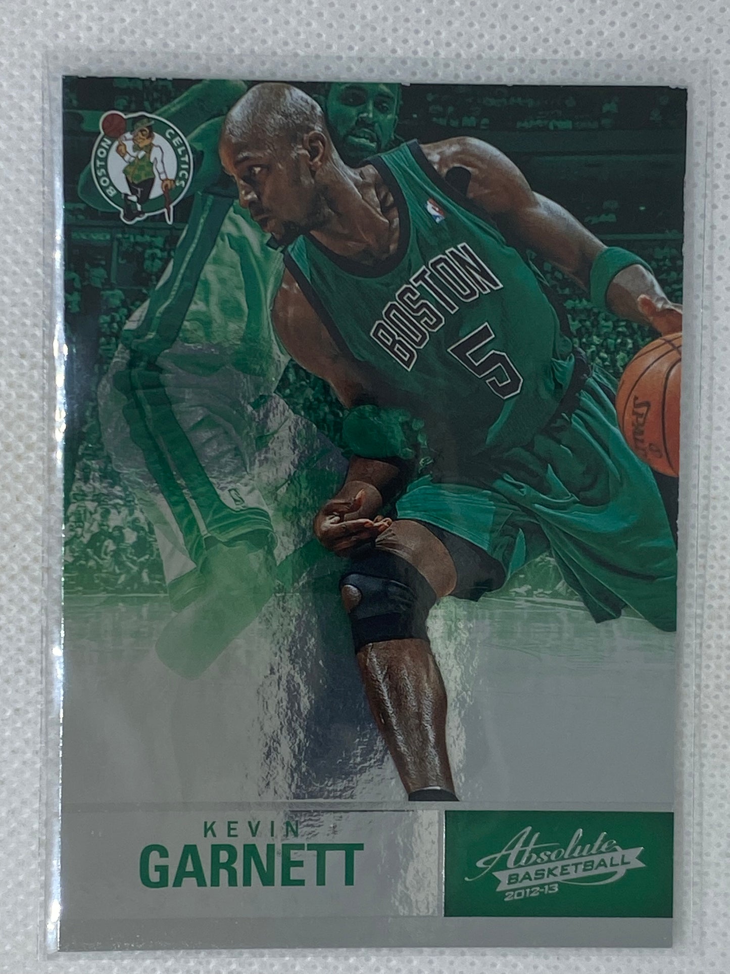 2012-13 Absolute Kevin Garnett Base #63 Boston Celtics