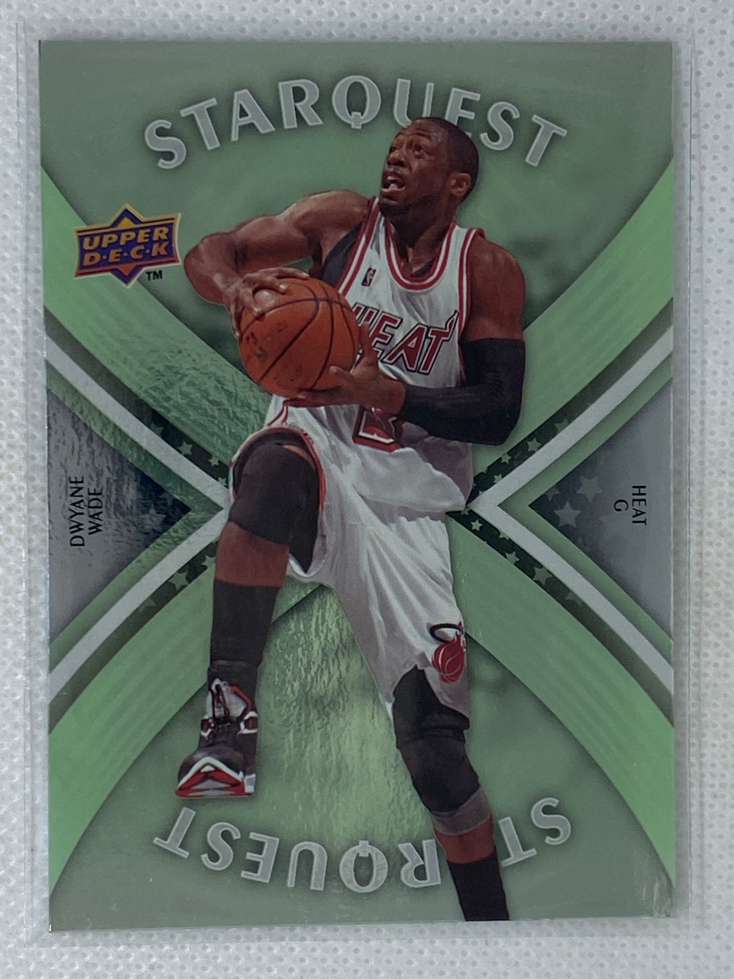 2008-09 Upper Deck First Edition Starquest Green Dwayne Wade #SQ-29