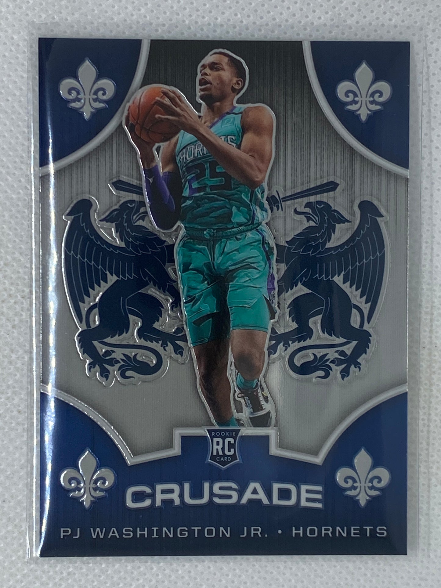 2019-20 Panini Chronicles Crusade PJ Washington #520