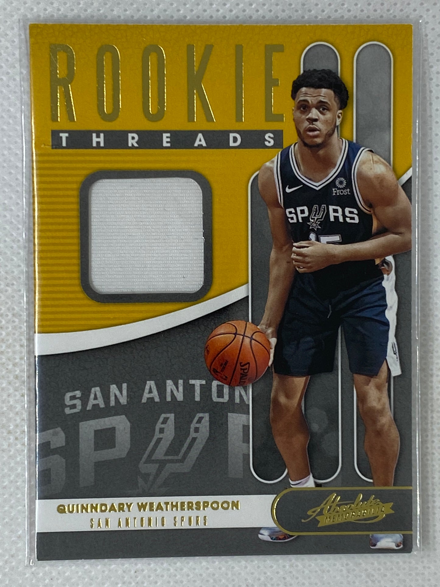 2019-20 Absolute Memorabilia Rookie Threads Level 1 #23 Quinndary Weatherspoon