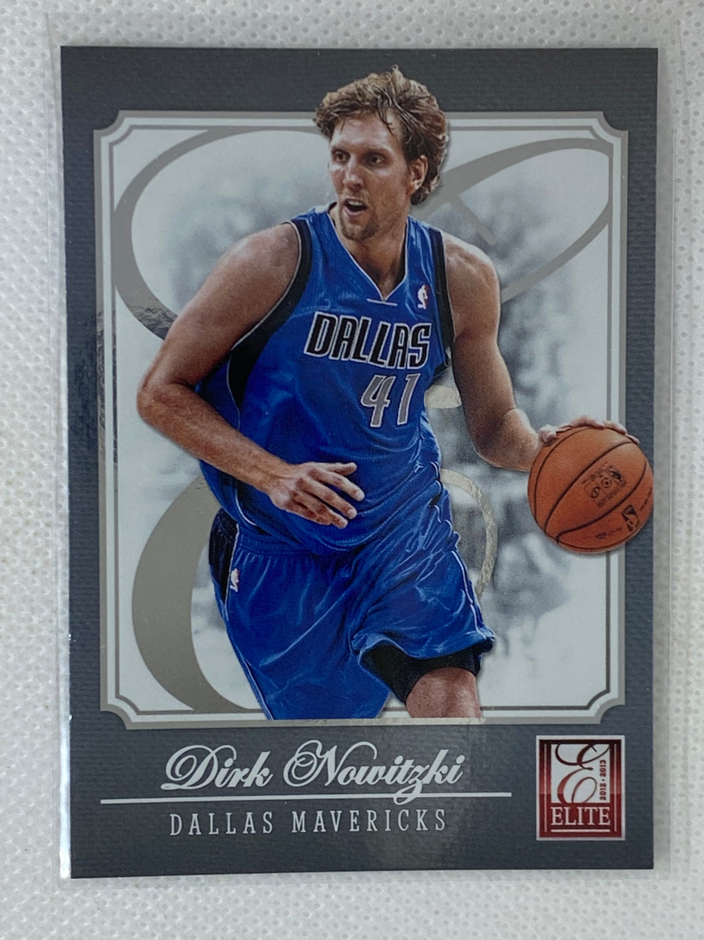 2012-13 Panini Elite #4 Dirk Nowitzki Mavericks