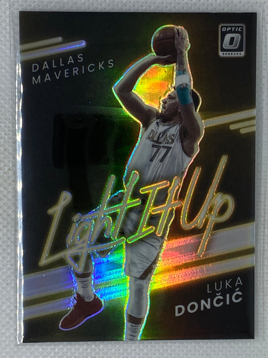 2021-22 Panini Donruss Optic Light It Up Holo Prizm Luka Doncic #10