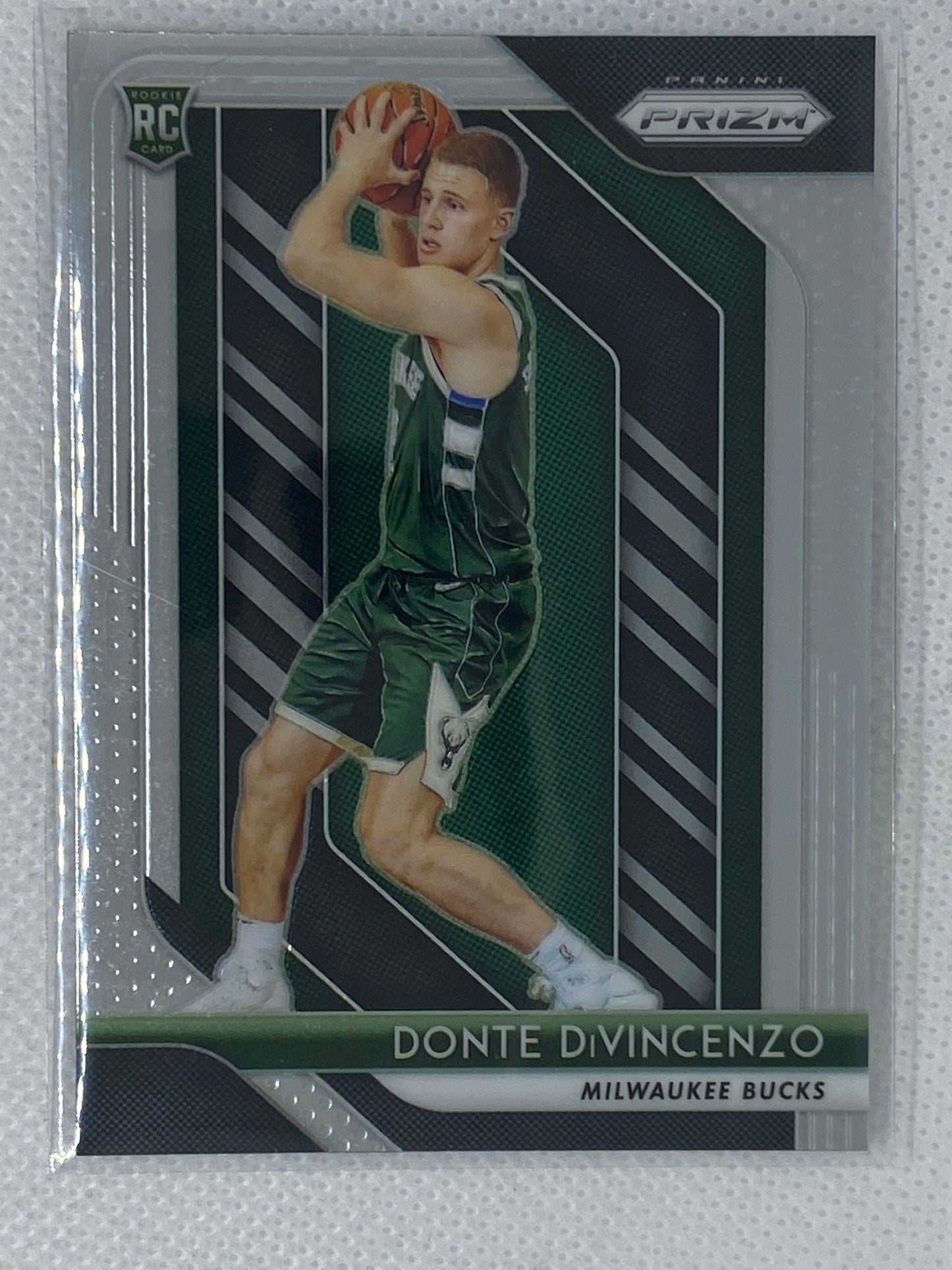 2018-19 Panini Prizm Donte DiVincenzo #246 Rookie RC