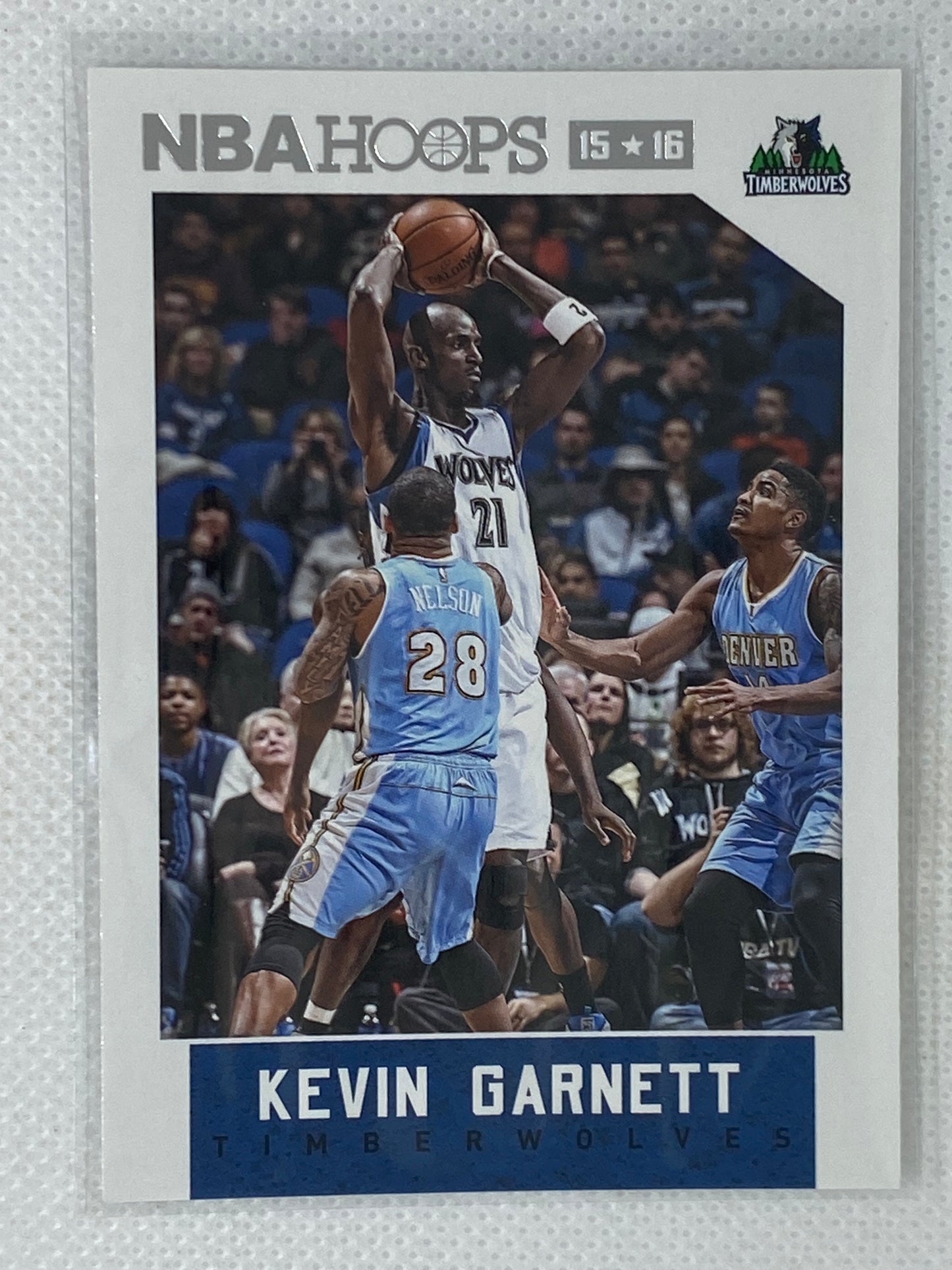 2015-16 Panini Hoops Kevin Garnett #102 Minnesota Timberwolves