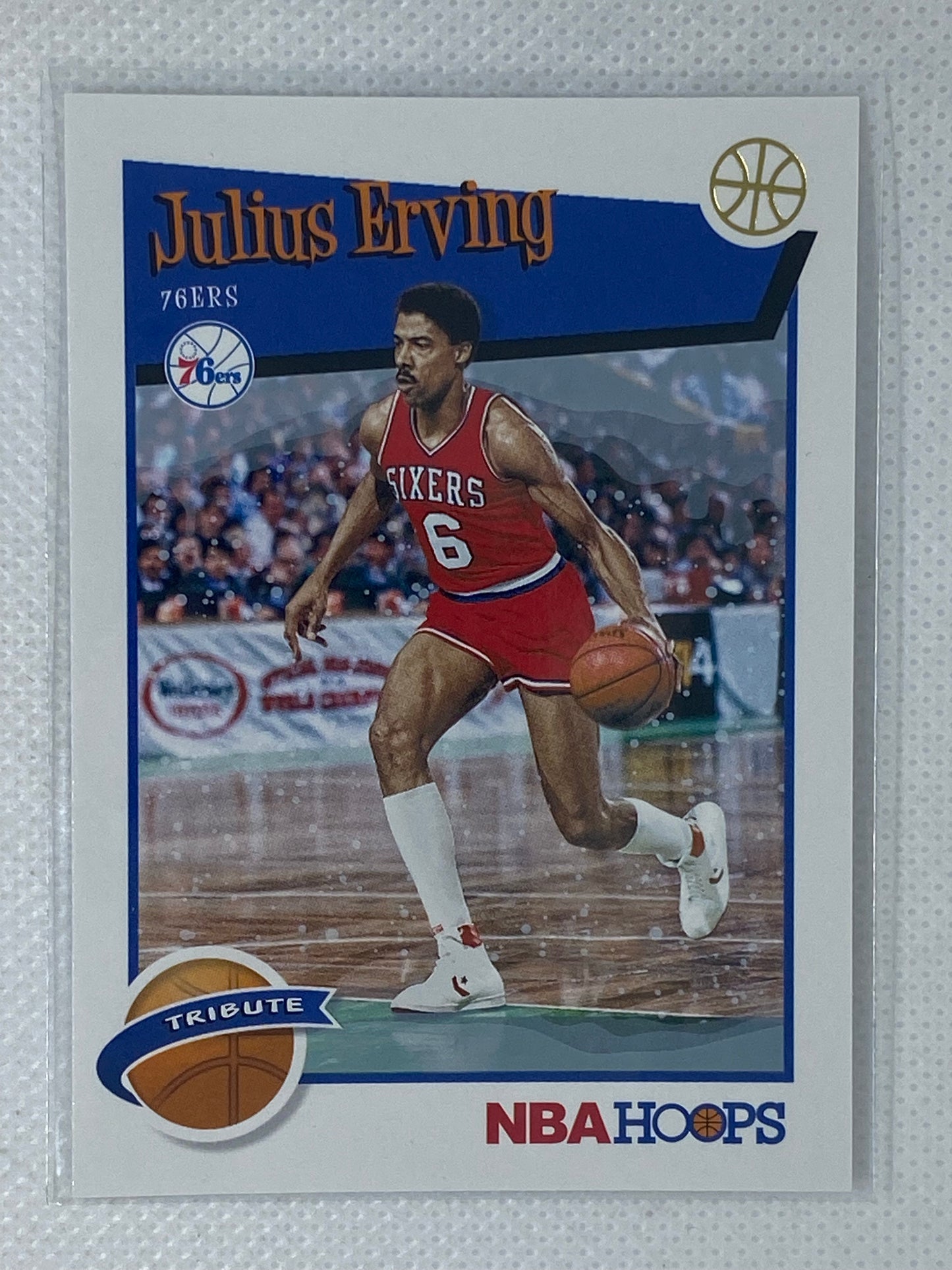 2019-20 NBA Hoops Holiday Winter Snowflakes Tribute Card Julius Erving #293 76ers