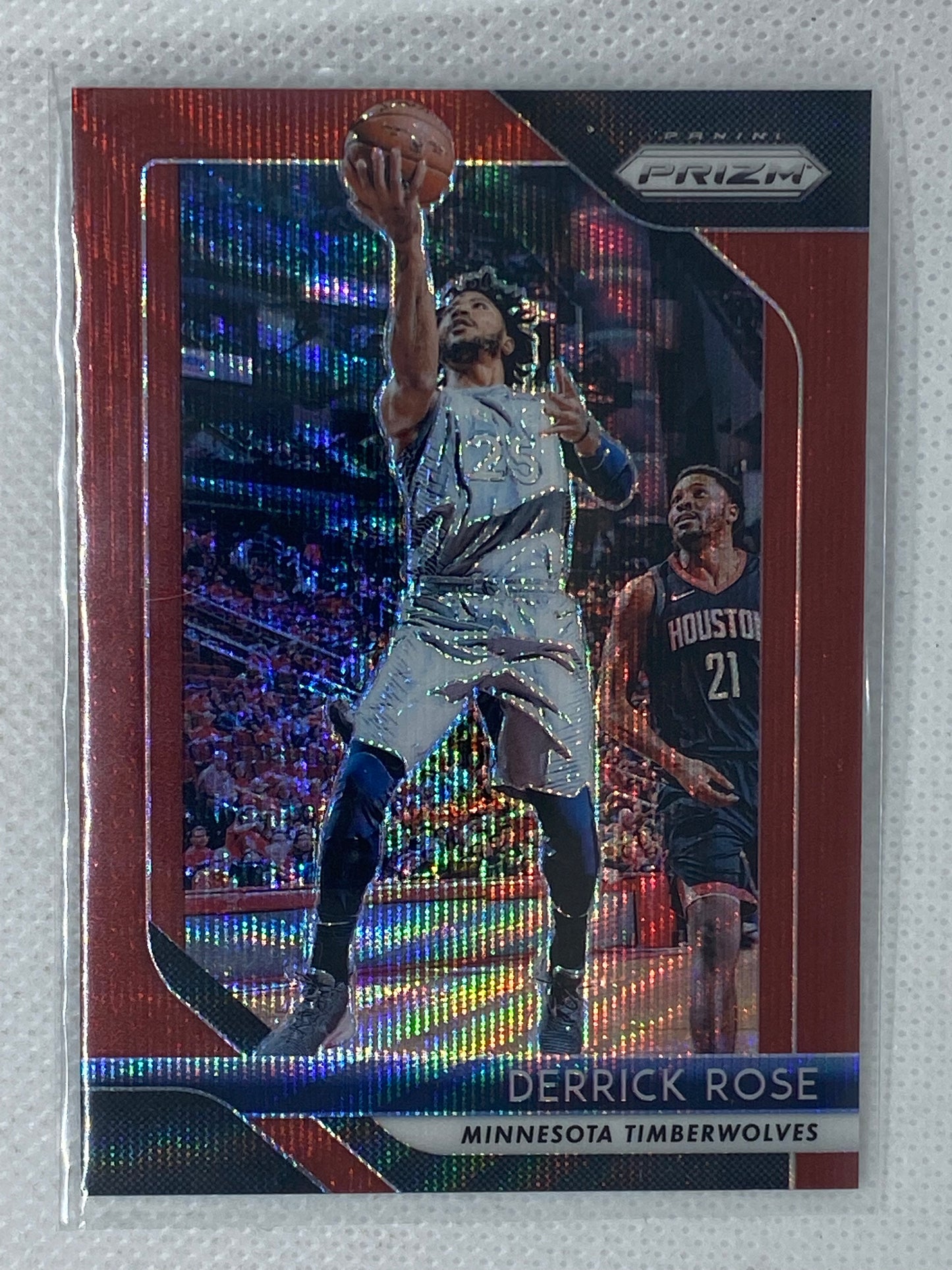 2018-19 Panini Prizm Red Wave Derrick Rose #77