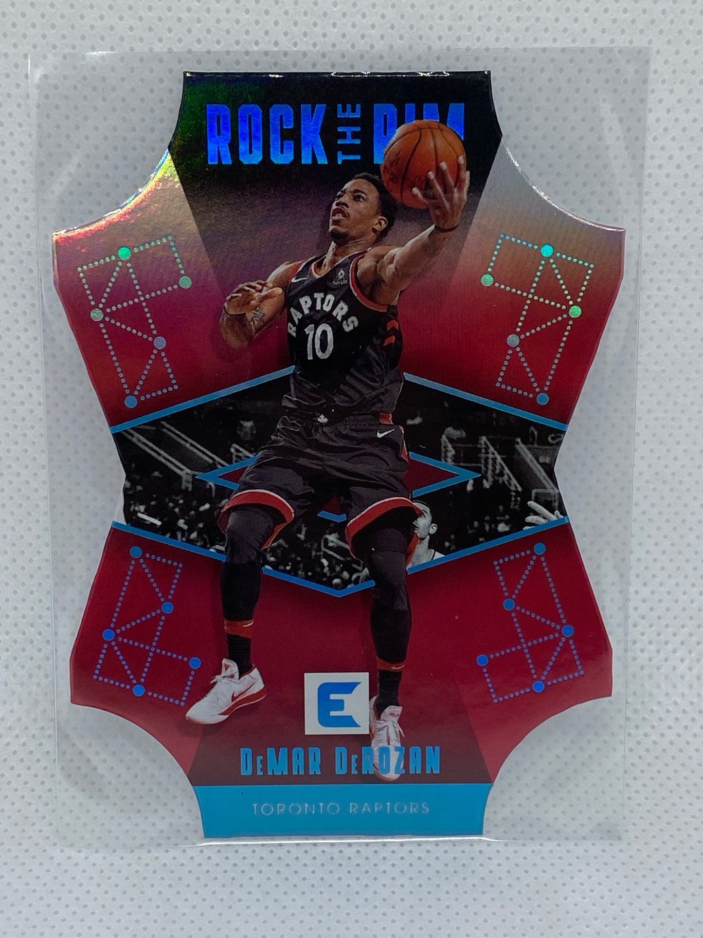 2017-18 Essentials Rock The Rim Die-Cut #RTR-33 Demar Derozan Toronto Raptors SSP