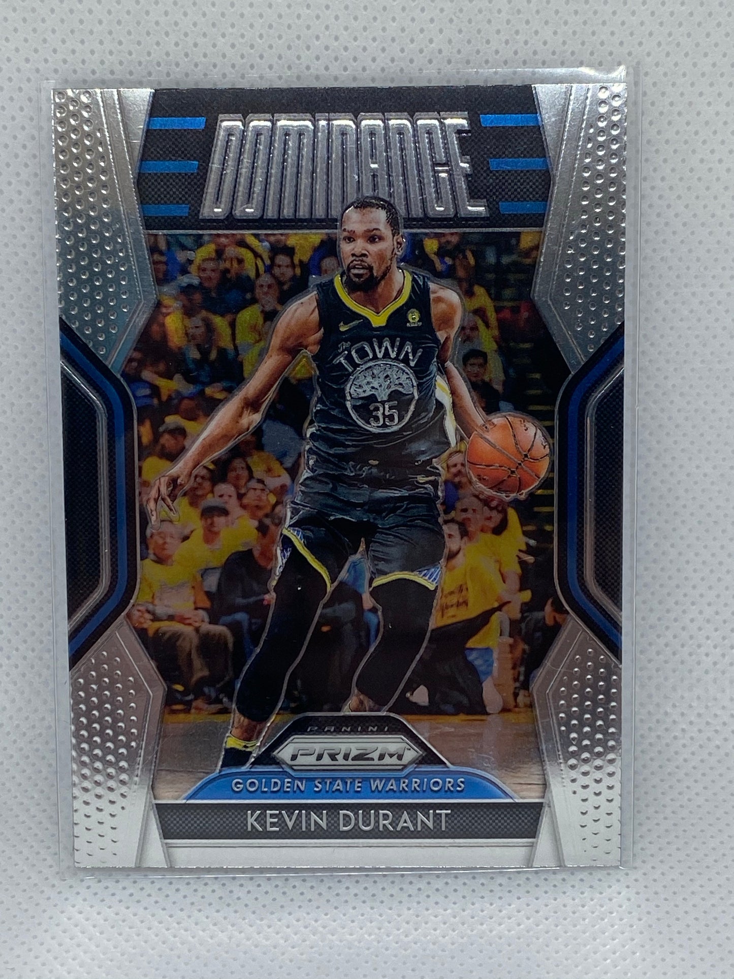 2018-19 Panini Prizm Dominance #9 Kevin Durant