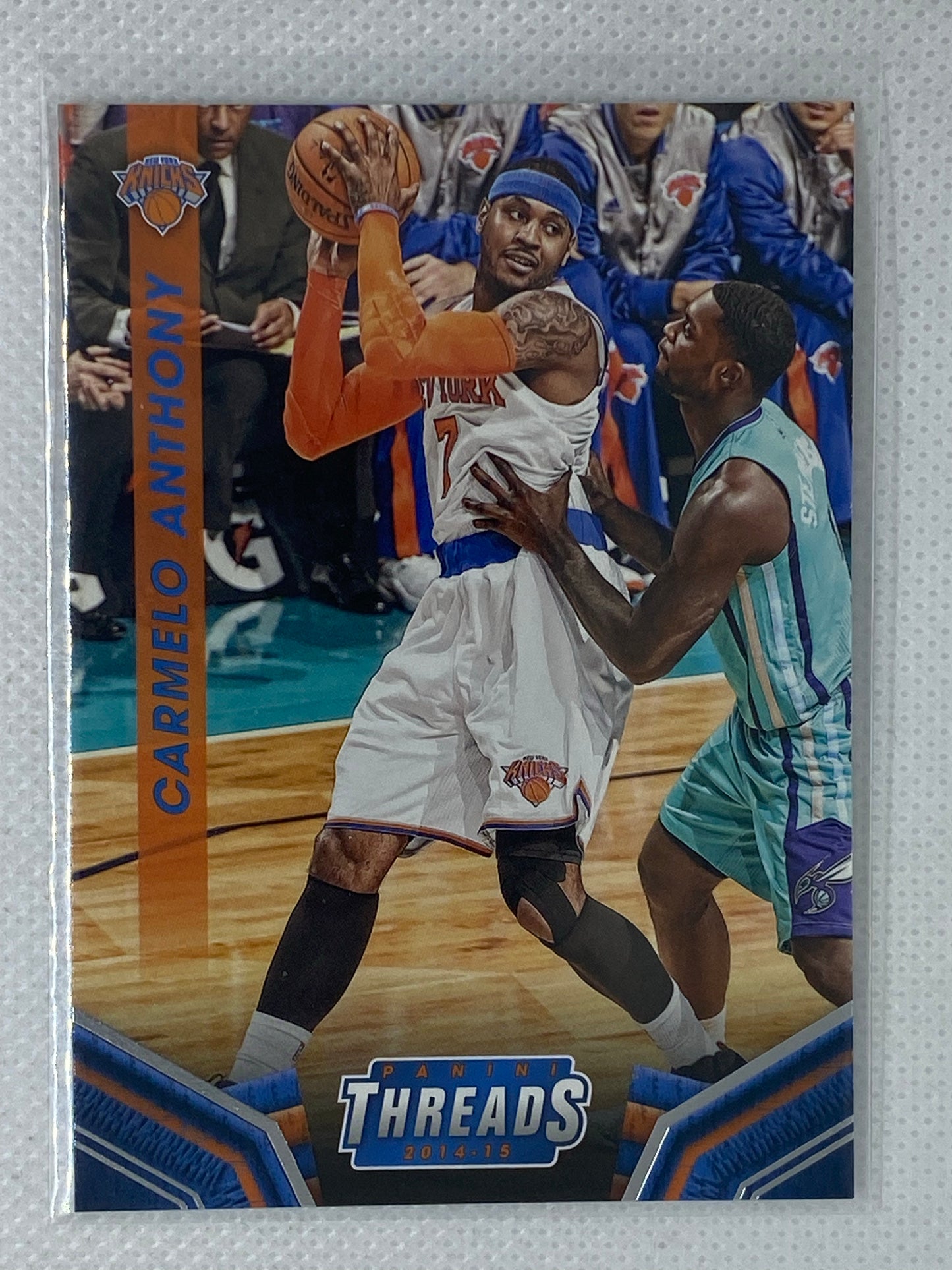 2014-15 Panini Threads Basketball Base Card Carmelo Anthony #24 New York Knicks