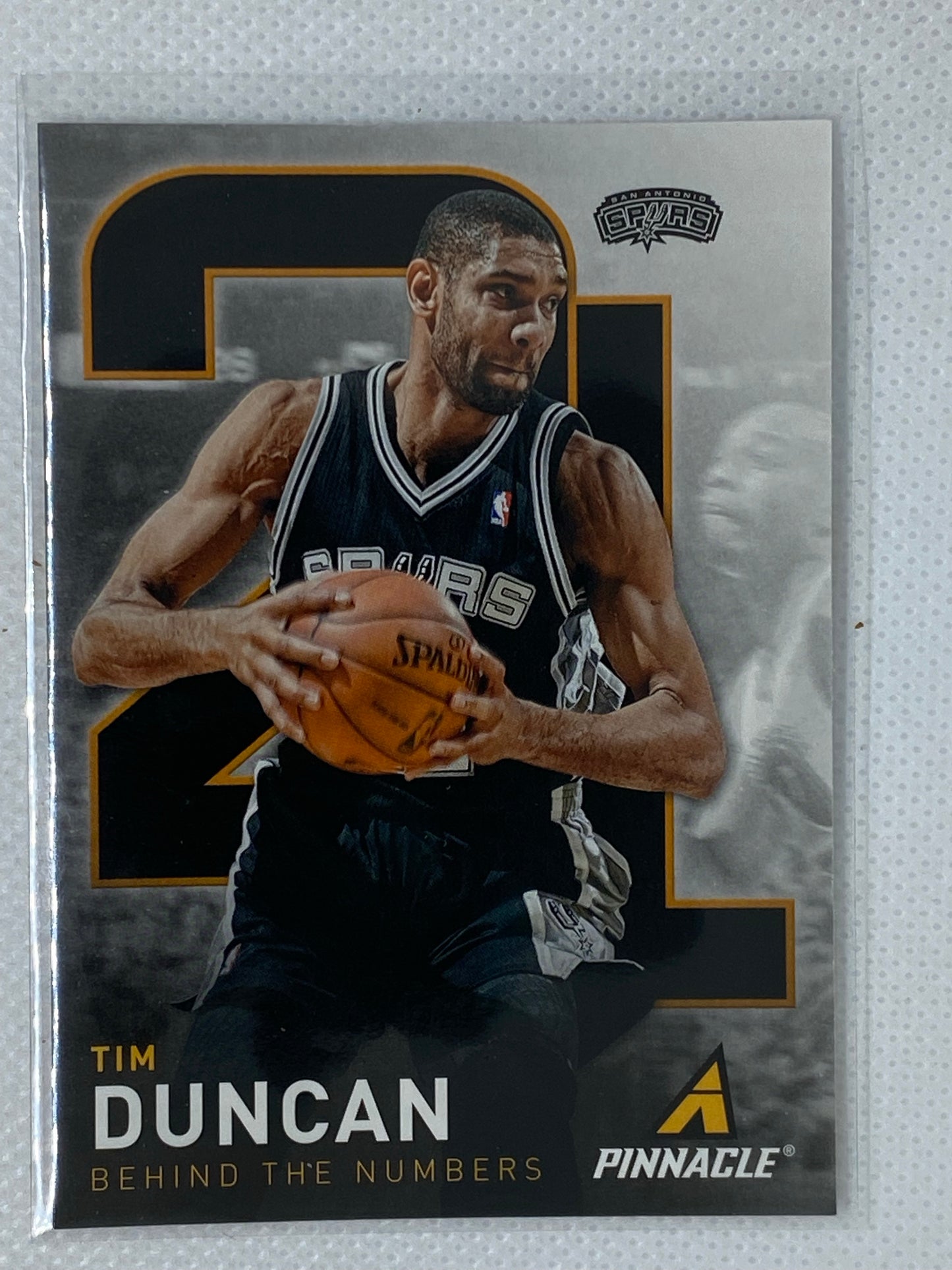 2013-14 Pinnacle Behind the Numbers Spurs Basketball Card #1 Tim Duncan