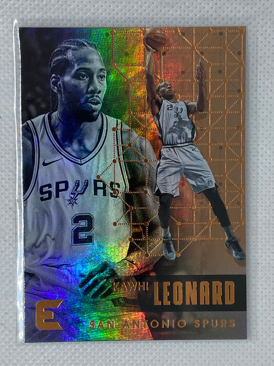 2017-18 Panini Essentials Base Kawhi Leonard #117