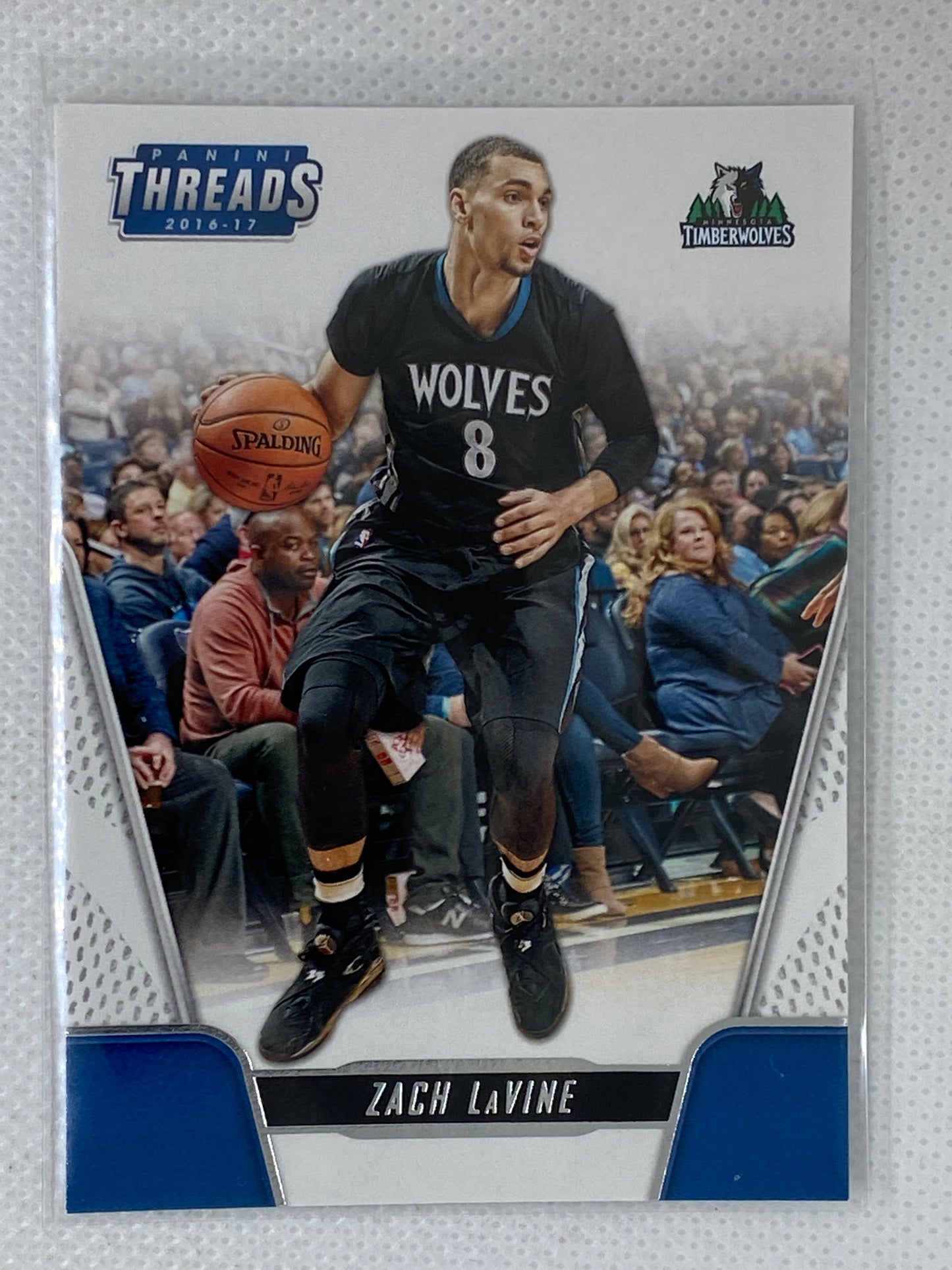 2016-17 Panini Threads Minnesota Timberwolves Basketball Card #76 Zach LaVine