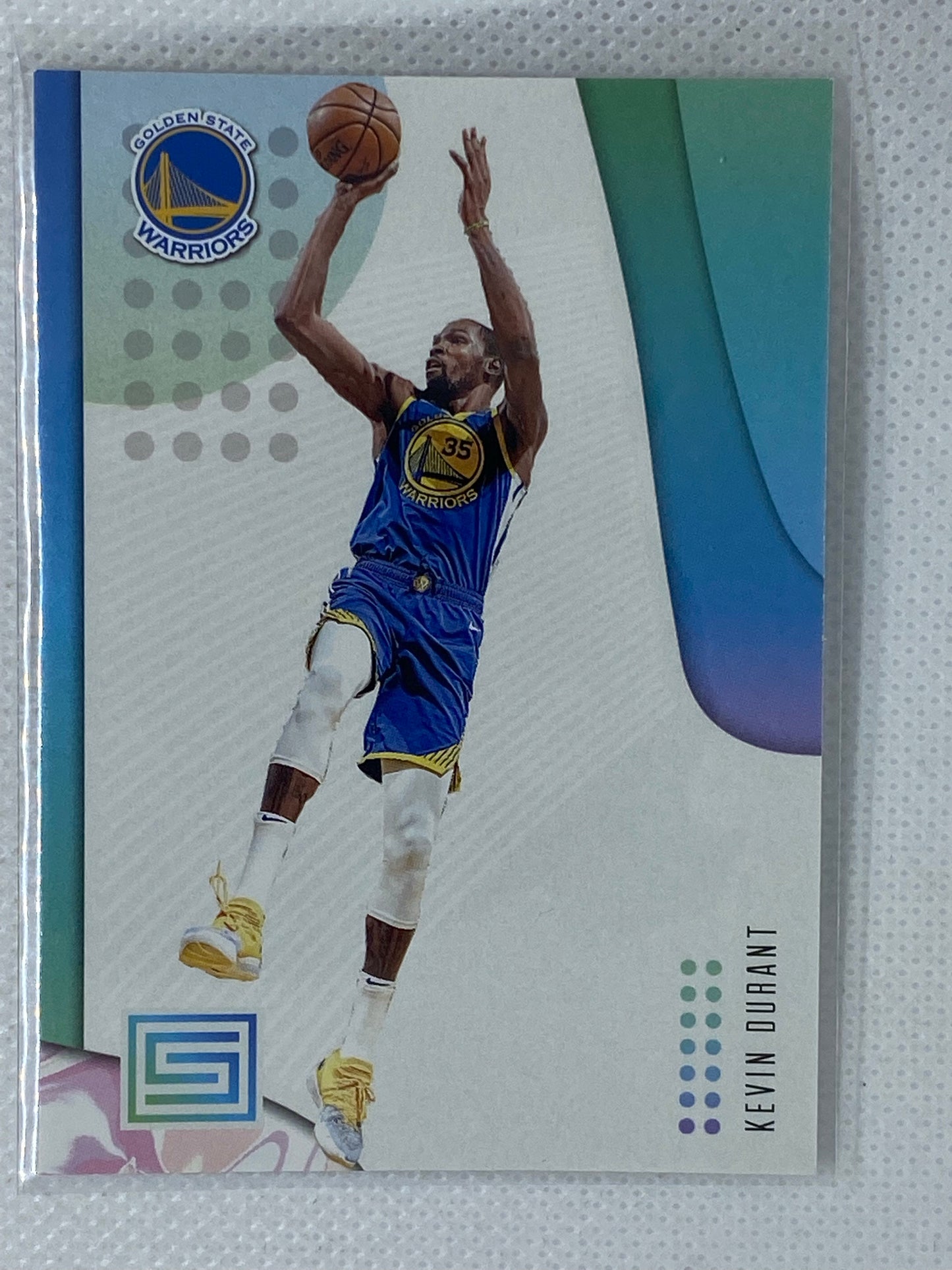 2018-19 Panini Status Kevin Durant #86 Golden State Warriors