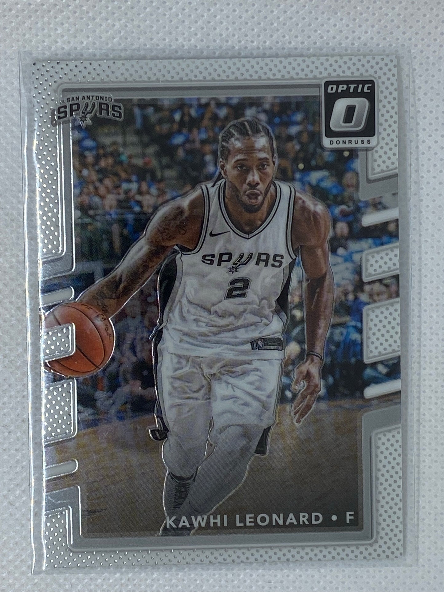 2017-18 Panini Donruss Optic Kawhi Leonard Base #134 Clippers