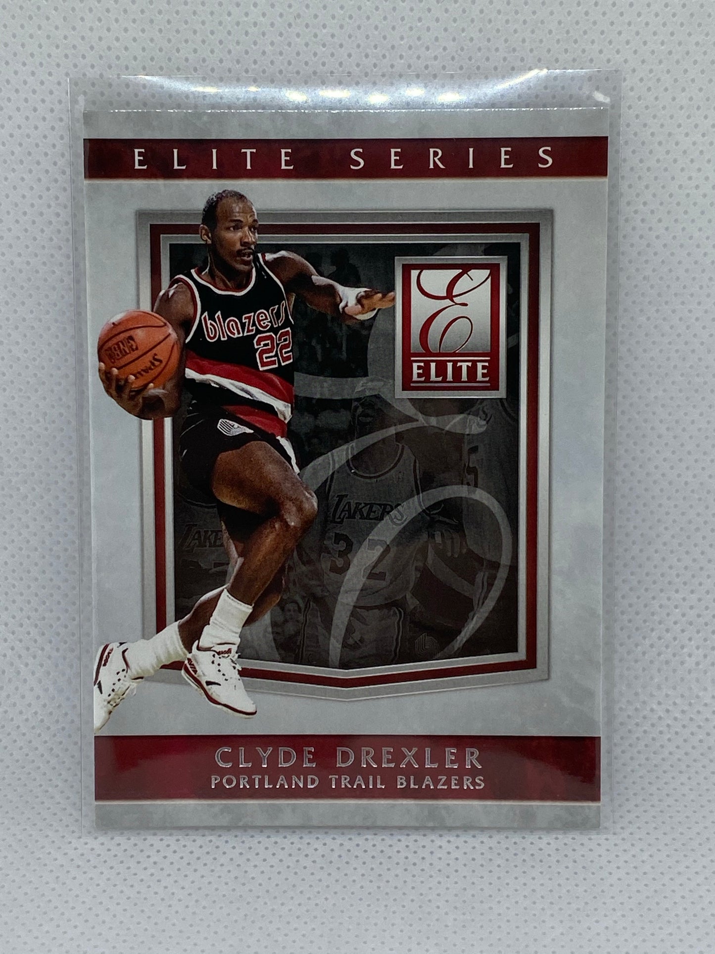 2015-16 Panini Elite Series Inserts #21 Clyde Drexler