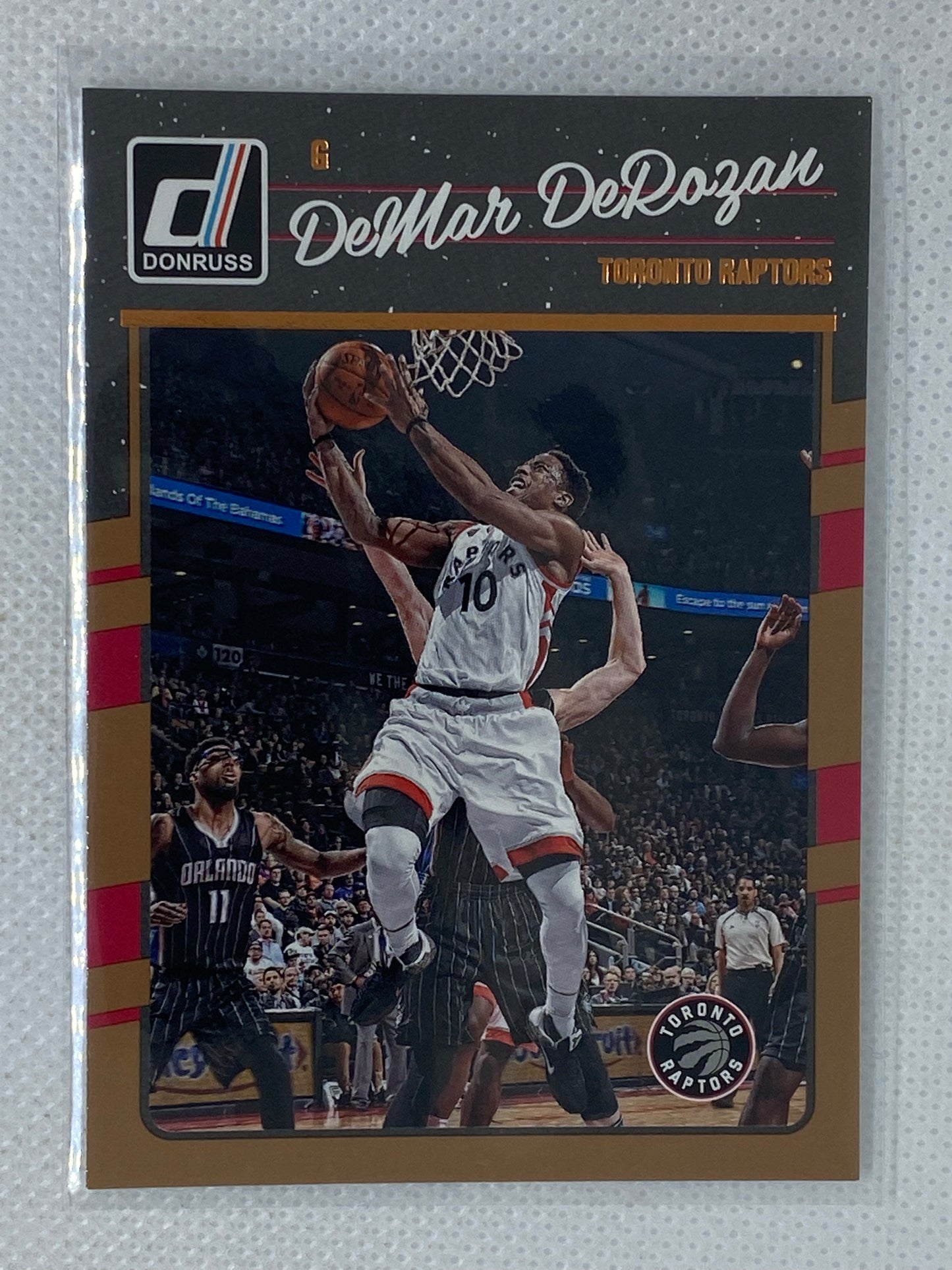 2016-17 Donruss Basketball #105 DeMar DeRozan