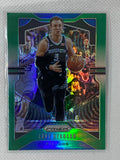 2019-20 Panini Prizm Green Prizm Refractor Luke Kennard Detroit Pistons #93