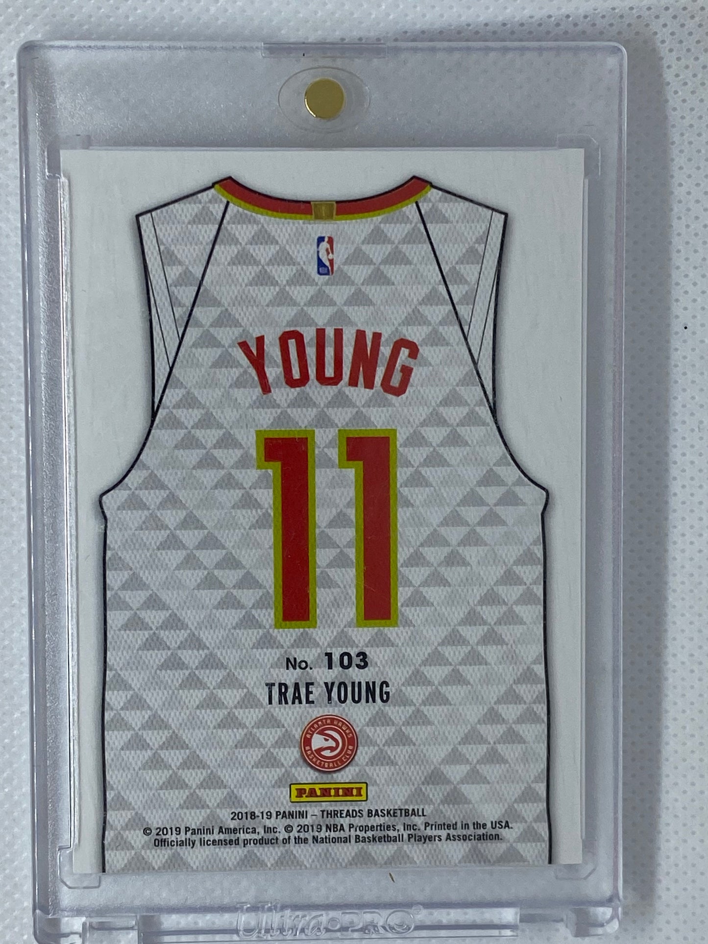 2018-19 Panini Threads Trae Young Rookie White Uniform RC #103 Atlanta Hawks