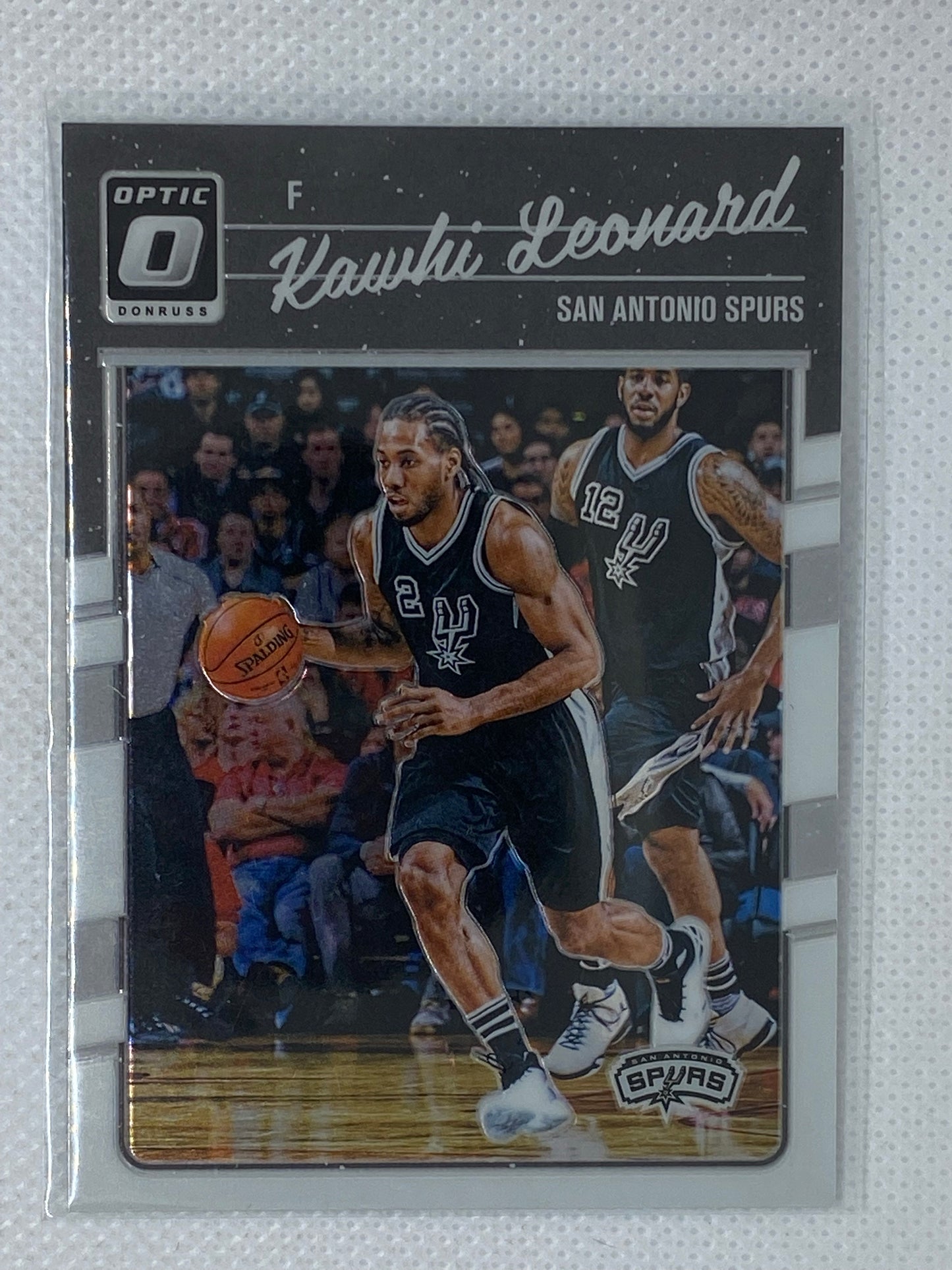 2016-17 Donruss Optic Kawhi Leonard Base Card #116 1st Year Optic