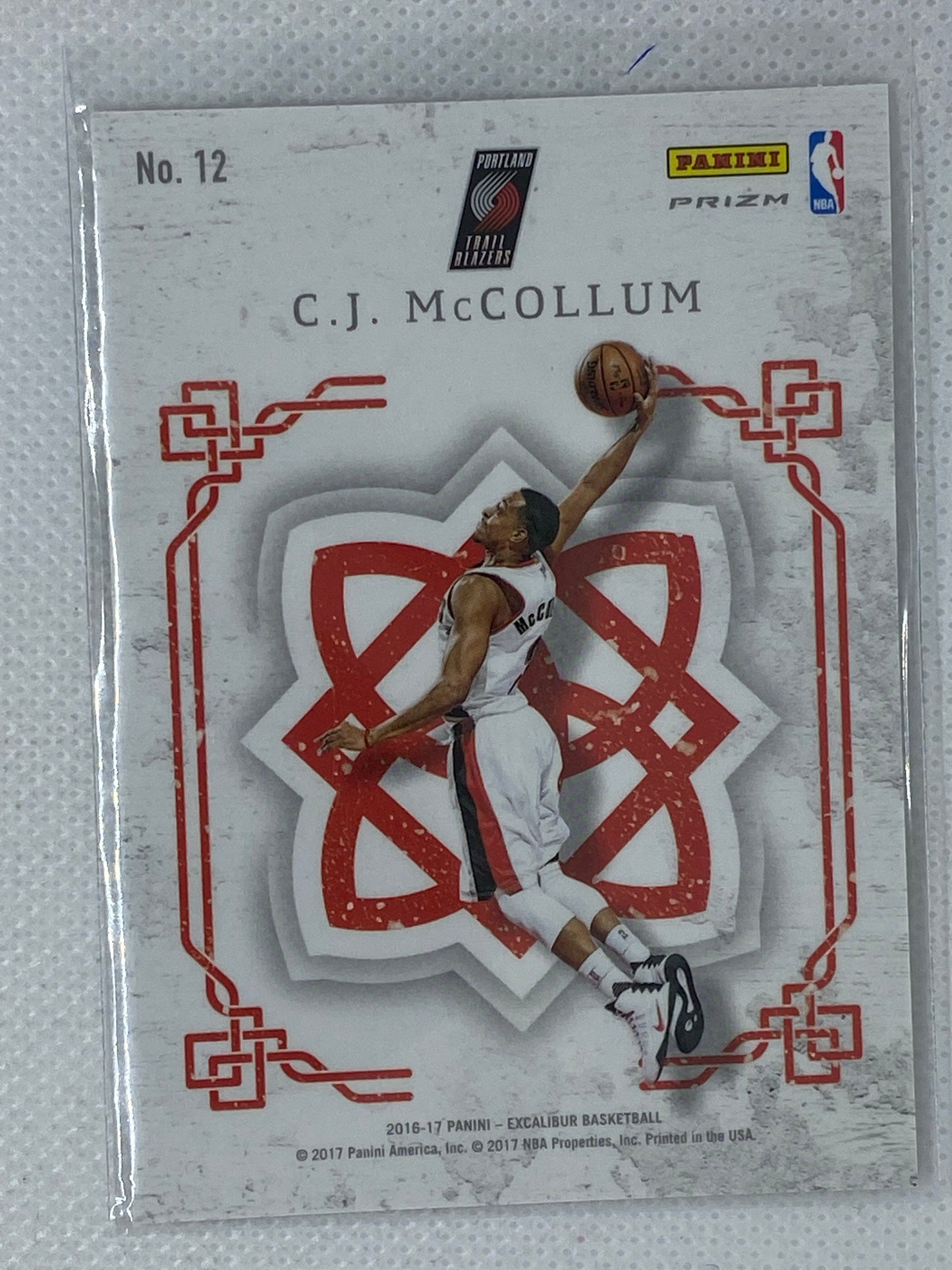 2016-17 Panini Excalibur Crusade Camo #12 C.J. McCollum SP Portland Trailblazers