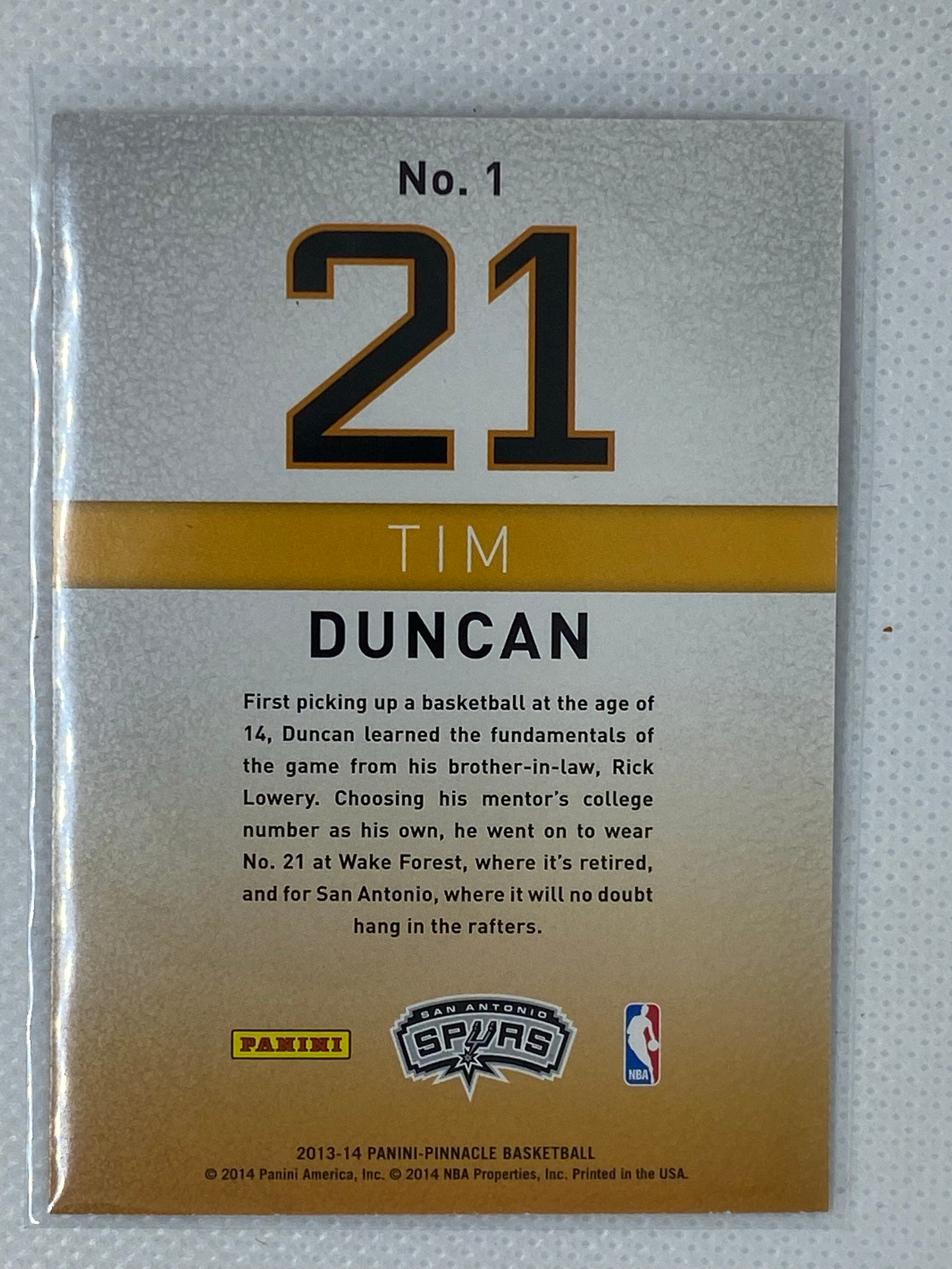 2013-14 Pinnacle Behind the Numbers Spurs Basketball Card #1 Tim Duncan